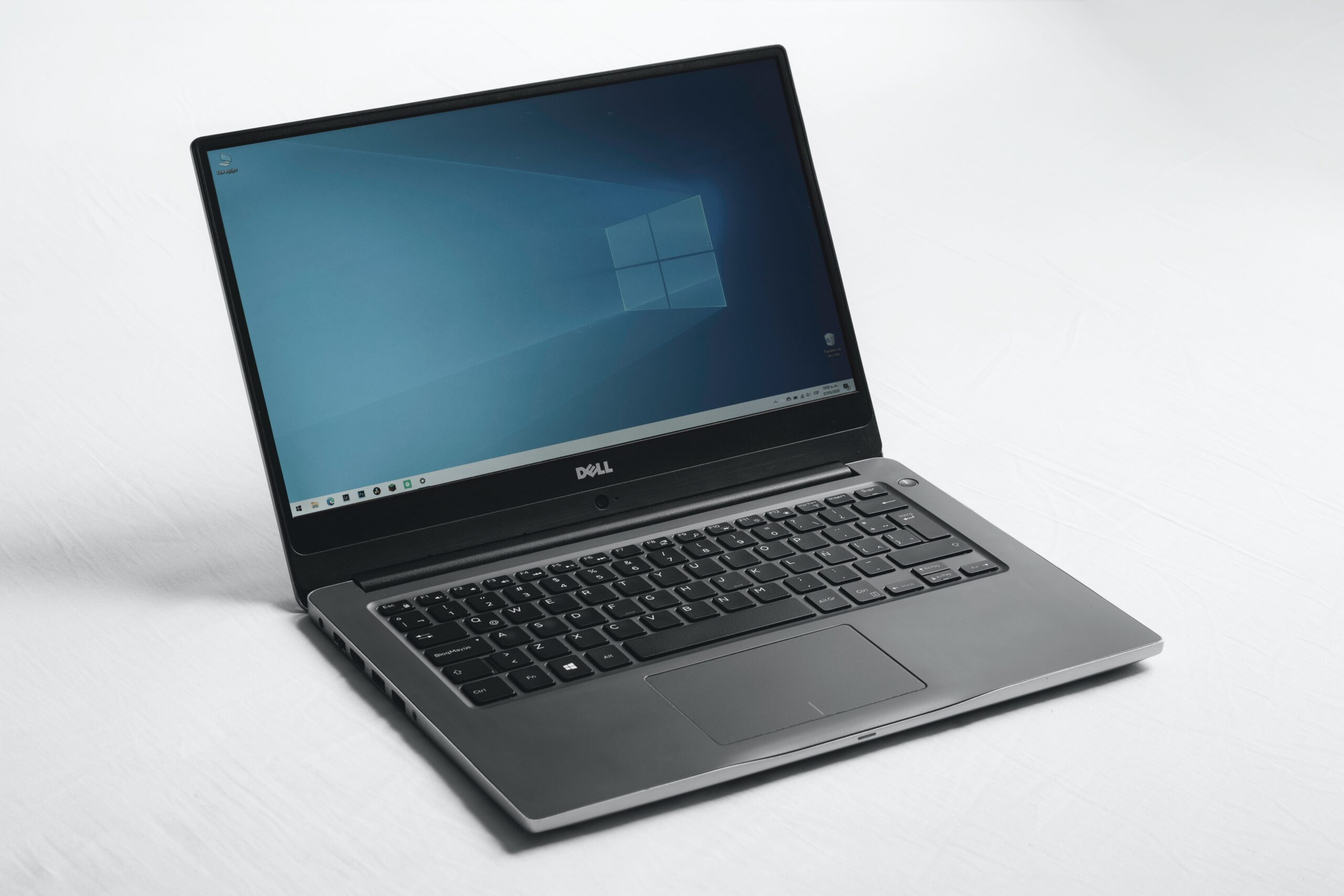 Laptop Store Center Krishna Nagar Patna